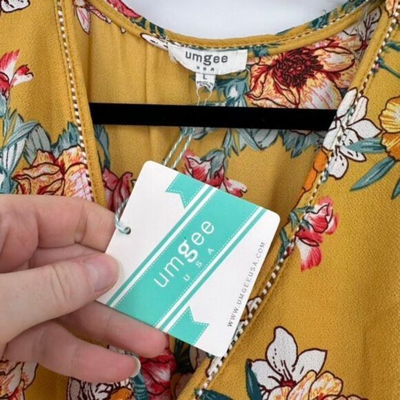 NWT Umgee Women's Floral Yellow Romper Large Boho Lace Accent Dolman Surplice - Picture 5 of 14